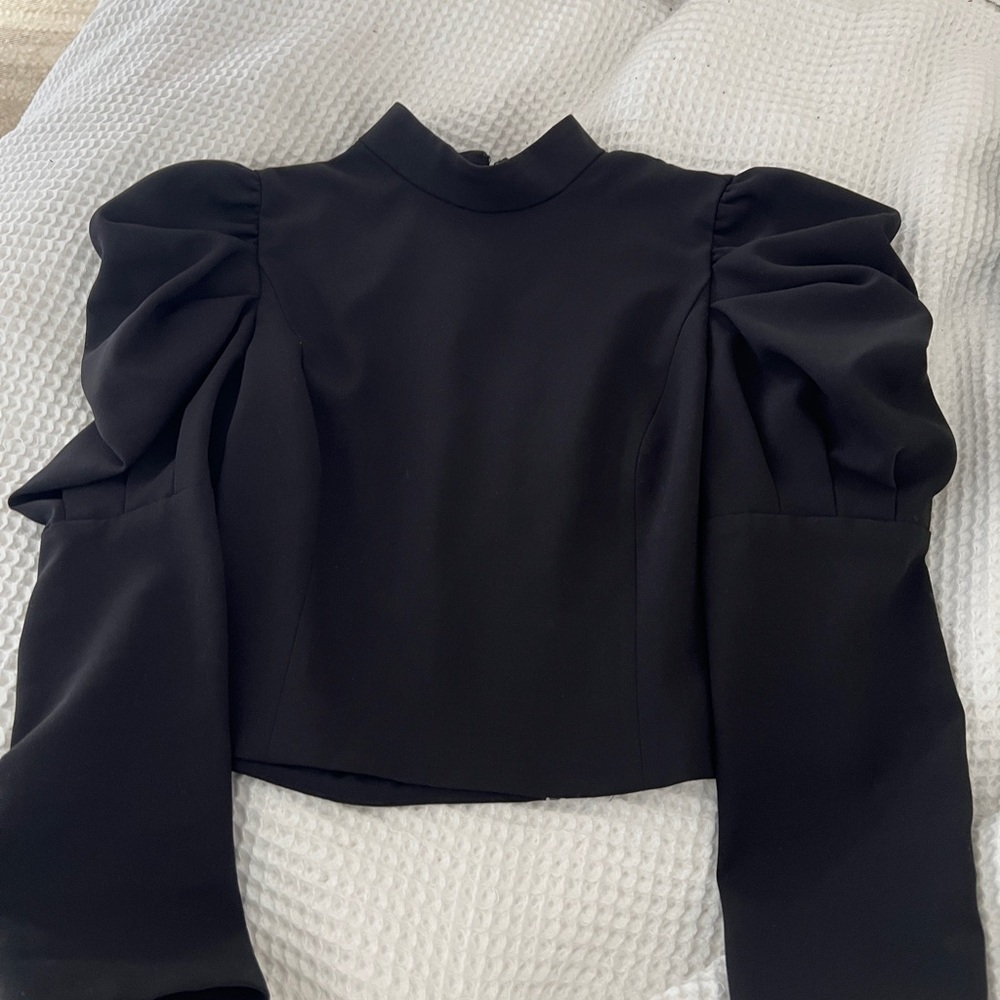 Alice + Olivia Brenna Black Puff-Sleeve Mock Neck Top - Picture 4 of 8